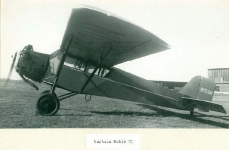 15 Curtiss Robin